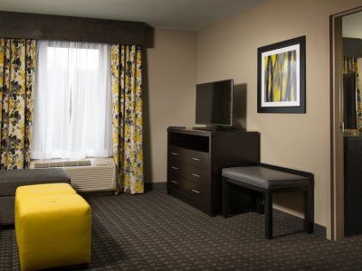 Express And By Ihg Madison